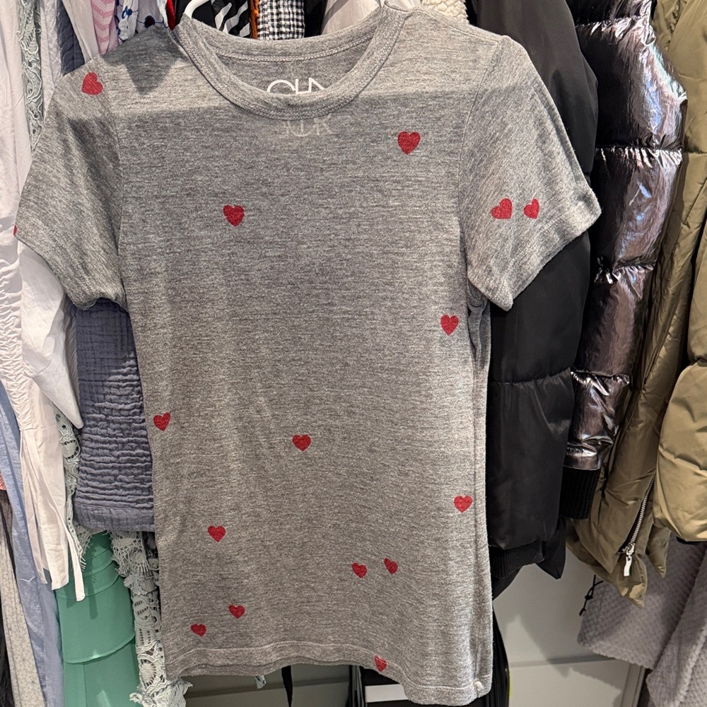 Chaser Gray Heart Print Tee